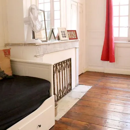 Apartment Key To - Fairytale View, 2 Bd + Elevator *